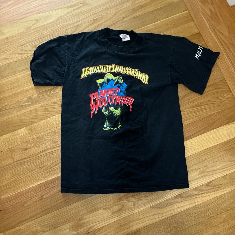 Vintage ‘97 Haunted Hollywood Graphic Tee